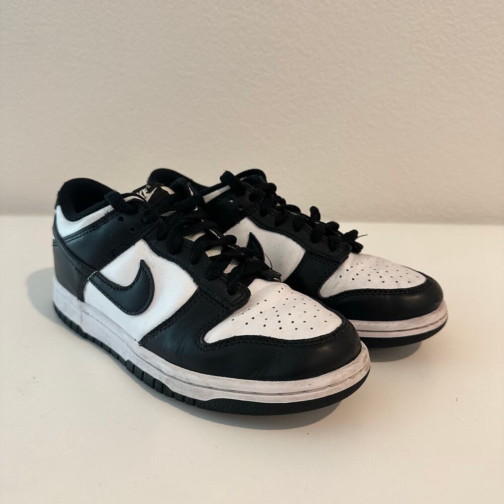 Dunk Low Panda Boys Size 4.5Y Black White Sneakers Style CW1590-100